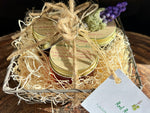 Load image into Gallery viewer, Red Red Wine Chicken Wire Gift Basket
