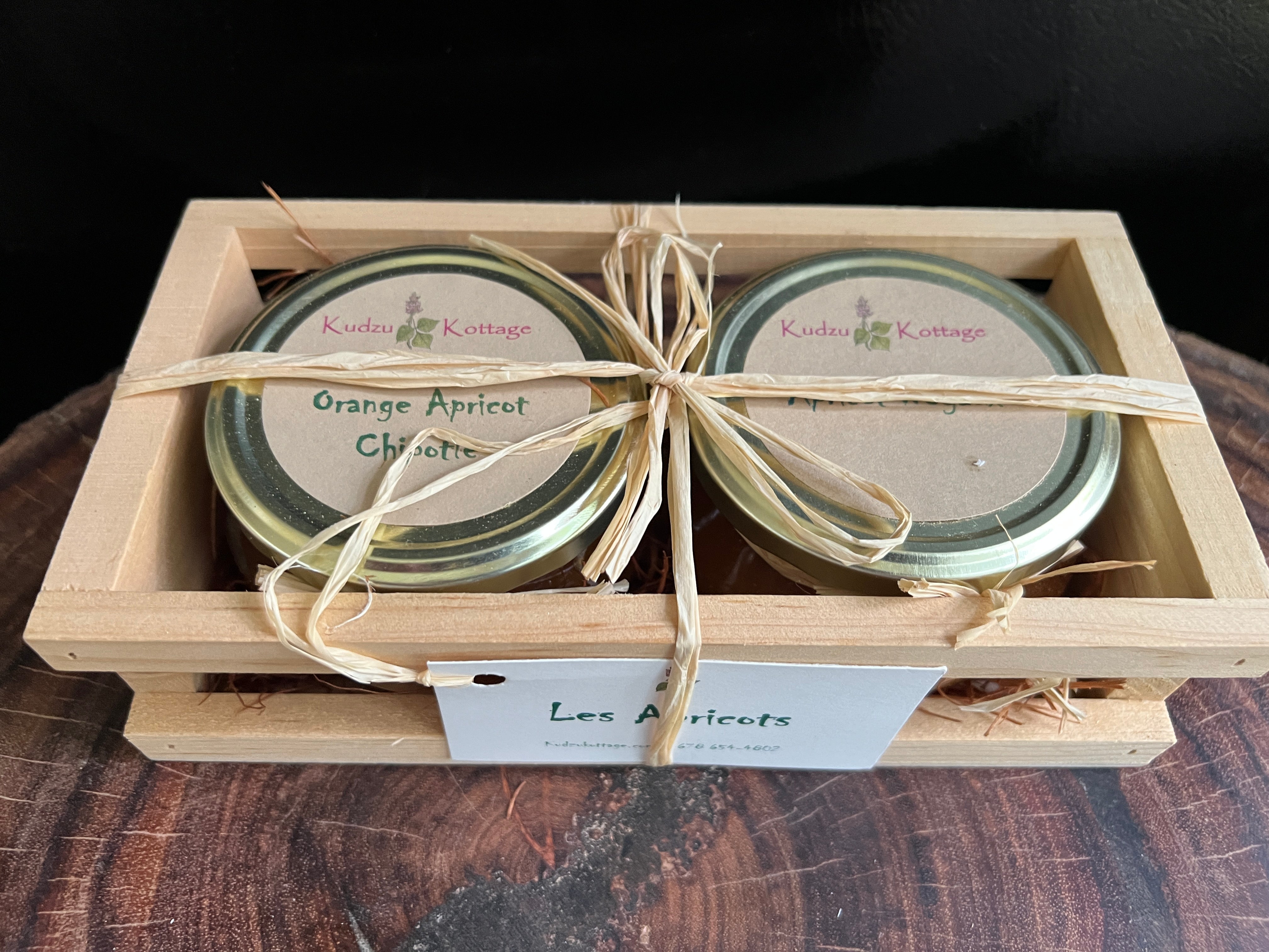 Les Abricots Gift Crate